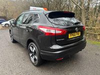 Used Nissan Qashqai N-Connecta 110 HP (80 kW) 2016 Black SUV