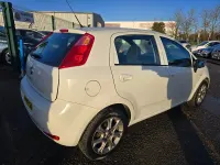 Used Fiat Punto Easy Plus 77 HP (56 kW) 2016 White Hatchback