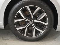Used VW Passat SE 150 HP (110 kW) 2020 Silver Sedan