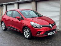 Used Renault Clio IV Dynamique 75 HP (55 kW) 2017 Red Hatchback