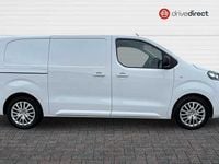 Used Vauxhall Vivaro S 120 HP (88 kW) 2024 White MPV