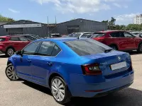 Used Skoda Octavia LAURIN & KLEMENT 150 HP (110 kW) 2017 Blue Hatchback