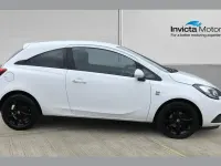 Used Vauxhall Corsa 73 HP (53 kW) 2019 White Hatchback