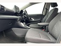 Used Toyota Yaris Hybrid 116 HP (85 kW) 2024 Other Hatchback