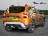 Second-hand Dacia Duster Prestige 115 CP (84 kW) 2018 Portocaliu SUV