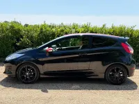 Used Ford Fiesta Zetec 140 HP (102 kW) 2016 Black Hatchback