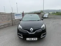 Used Renault Captur Dynamique 90 HP (66 kW) 2016 Black SUV