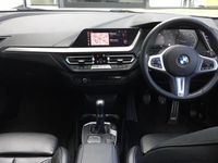 Used BMW 118 M Sport 138 HP (101 kW) 2020 White Hatchback
