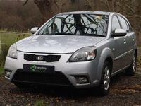 Used Kia Rio 109 HP (80 kW) 2011 Silver Hatchback