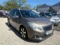 Used Peugeot 2008 Allure 100 HP (73 kW) 2015 Grey SUV
