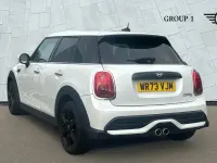 Used Mini Cooper S Classic 176 HP (129 kW) 2024 White Hatchback