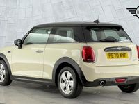 Used Mini Cooper Classic 134 HP (98 kW) 2020 White Hatchback