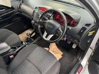 Used Kia Ceed 2012 Silver Hatchback