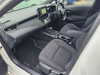 Used Toyota Corolla 2021 White Estate