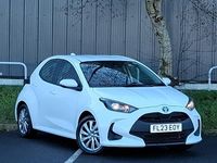 Used Toyota Yaris Hybrid 116 HP (85 kW) 2023 White Hatchback
