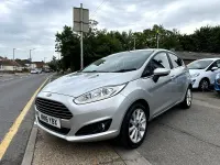 Used Ford Fiesta Titanium 100 HP (73 kW) 2016 Silver Hatchback