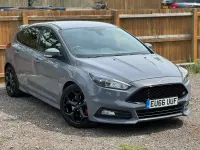 Used Ford Focus ST 250 HP (183 kW) 2016 Grey Hatchback