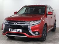 Used Mitsubishi Outlander 200 HP (147 kW) 2016 Red SUV