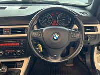 Used BMW 320 Cabriolet M Sport 170 HP (125 kW) 2010 White Cabriolet