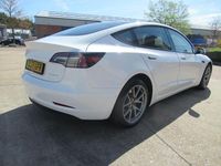 Used Tesla Model 3 235 kW (320 HP) 2021 White Sedan