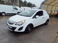 Used Vauxhall Corsa 95 HP (69 kW) 2014 White Van