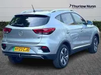 Käytetty MG ZS Trophy 114 kW (156 HP) 2023 Hopea Katumaasturi