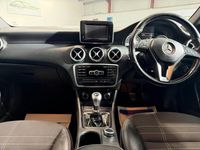 Used Mercedes A180 122 HP (89 kW) 2015 Mauve/purple Hatchback