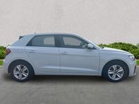 Used Audi A1 Sportback Premium 95 HP (69 kW) 2022 White Hatchback