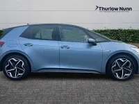 Begagnad VW ID.3 Pro 150 kW (204 HK) 2021 Blå Halvkombi