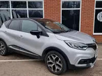 Używany Renault Captur Signature 2018 Czarny SUV