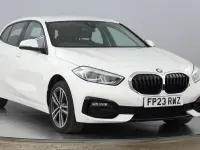 Used BMW 118 Sport Line 134 HP (98 kW) 2023 White Hatchback
