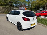 Second-hand Vauxhall Corsa SRi 90 CP (66 kW) 2018 Alb Hatchback
