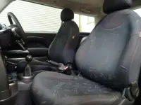 Usado Mini ONE Hatch 2005 Negro Utilitario
