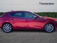 Used Mazda 3 Inclusive 129 HP (94 kW) 2018 Red Hatchback