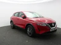 Używany Nissan Qashqai Acenta Premium 2022 Czerwony SUV