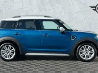 Usado Mini Cooper S Countryman 189 HP (139 kW) 2017 Azul SUV