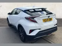 Used Toyota C-HR 122 HP (89 kW) 2019 White SUV