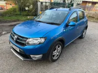 Used Dacia Sandero Lauréate 2015 Blue Hatchback