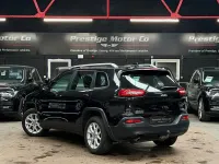 Used Jeep Cherokee Longitude 140 HP (102 kW) 2014 Brilliant black crystal pearlcoat SUV