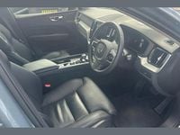 Used Volvo XC60 Plus 197 HP (144 kW) 2022 Grey SUV