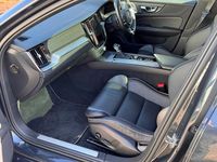 Used Volvo V60 R-Design Pro 190 HP (139 kW) 2019 Grey Estate