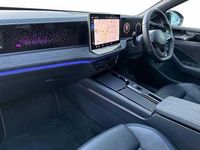 Used VW Passat R-line 150 HP (110 kW) 2024 White Estate