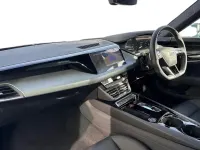 Second-hand Audi e-tron GT quattro Comfort 384 kW (523 CP) 2023 Gri Berlinǎ