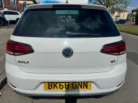 Używany VW Golf VII GT 150 KM (110 kW) 2018 Biały Hatchback