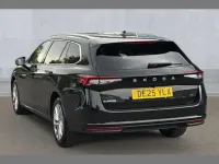 Usado Skoda Superb SE Technology 150 CV (110 kW) 2025 Negro Familiar