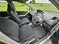 Used Toyota Yaris 2007 Silver Hatchback