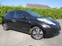 Used Nissan Leaf Tekna 80 kW (109 HP) 2016 Black Hatchback