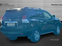 Used Toyota Land Cruiser 190 HP (139 kW) 2012 Black Estate