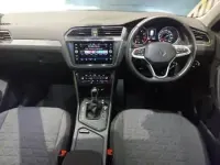 Usado VW Tiguan Life 150 CV (110 kW) 2021 Gris SUV