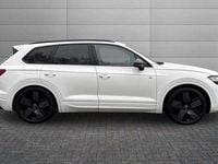 Used VW Touareg Black Edition 286 HP (210 kW) 2024 Pure white SUV